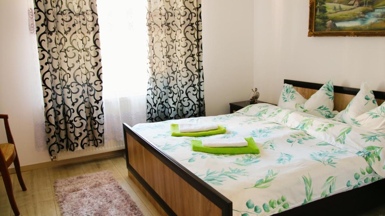 Casa Gusa Borsa  Bagian luar foto